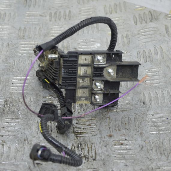 Блок запобіжників Ford Fiesta VII 2008-2017 Проводка двигуна Форд Фієста 7 K7005