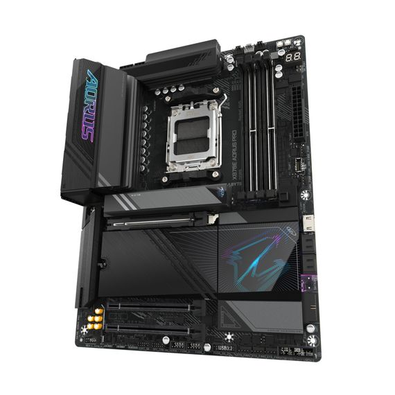 Материнська плата GIGABYTE X870E AORUS PRO | Зображення 2