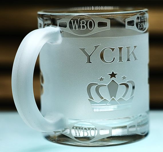 Скляна чашка 320 мл Усік символ непереможності та волі до перемоги подарунок для фаната боксу кухоль з гравіюванням | Зображення 1