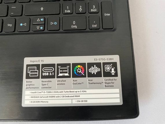 Ноутбук Б-класс Acer Aspire E 15 E5-575G-538H / 15.6" (1920x1080) IPS / Intel Core i5-7200U (2 (4) ядра по 2.5 - 3.1 GHz) / 12 GB DDR4 / 240 GB SSD / nVidia GeForce 940MX, 2 GB GDDR5, 64-bit / WebCam / DVD-RW б/у | Зображення 7