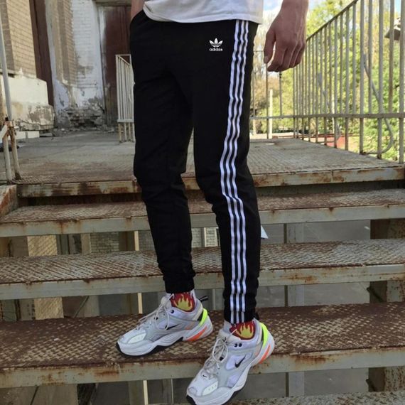 Спортивні штани adidas з лампасом | Зображення 1