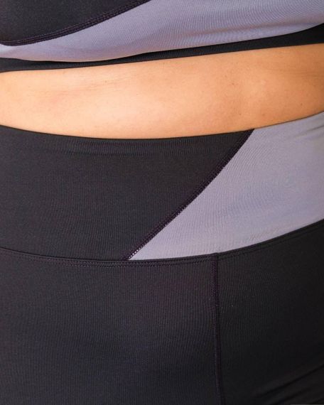 Жіночий спортивний костюм plus size FS1659 Чорний | Зображення 4