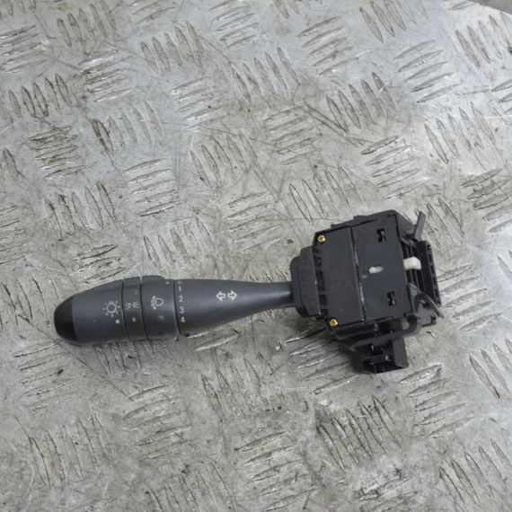 Підрульовий перемикач лівий Smart Forfour 2004-2006 Перемикач поворотів Смарт Форфор Z5X1887810