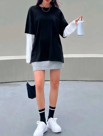 Женский свободный лонгслив оверсайз с эффектом футболки HI2729 цвет черный с белым, размер onesize 42/48 | Зображення 3