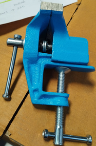 Лещата неповоротні 80мм для дрібних робіт APRO