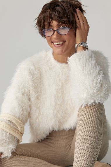 Тепла вільна кофта зі штучного хутра - молочний цвет, ONE SIZE (є розміри) | Зображення 4