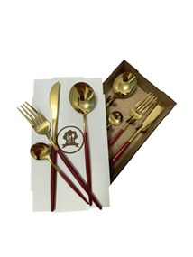 Набір столових приборів Kitchen бордовий на 4 персони