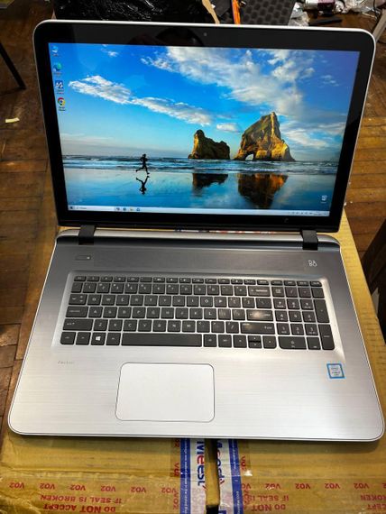 Ноутбук HP Pavilion  i7-6700hq 17,3 FullHD IPs сенсорний Б/В | Зображення 4