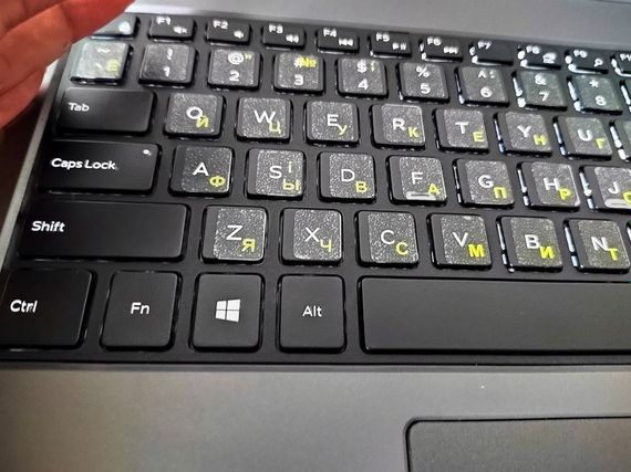 Ноутбук  Dell Inspiron 5558 - 15.6 HD Touch/i5 4210U/8/120  Б/У | Зображення 2