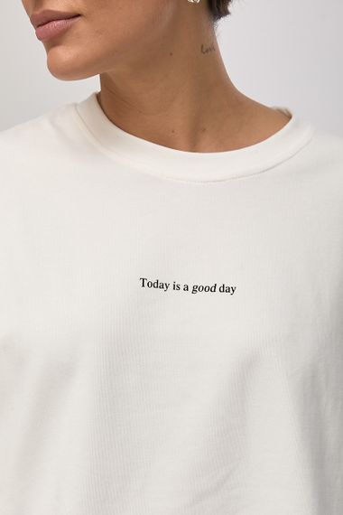 Однотонна футболка з написом вільного фасону - білий цвет, ONE SIZE (є розміри) | Зображення 3