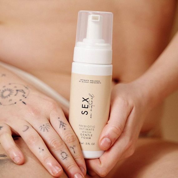 Пена для интимной гигиены Bijoux Indiscrets Sex Au Naturel Prebiotic Intimate Wash Gentle Foam 150мл Sex Aura | Зображення 2