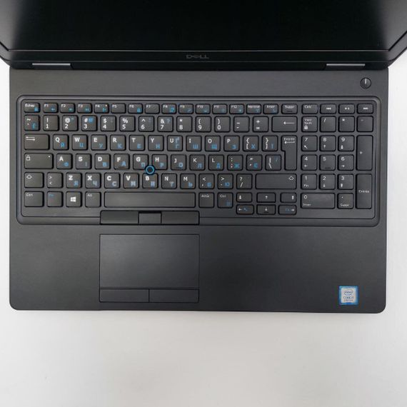Ноутбук Dell Latitude 5590 / 15.6" (1920x1080) TN / Intel Core i5-8350U (4 (8) ядра по 1.7 - 3.6 GHz) / 16 GB DDR4 / 256 GB SSD NVMe / Intel UHD Graphics 620 / WebCam б/у | Зображення 6
