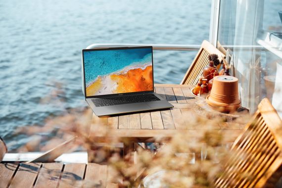 Ноутбук Acer Swift Go 14 SFG14-63 14' 2.8K OLED, AMD R7-8845HS, 32GB, F1TB, UMA, Lin, сірий (NX.KYLEU.005) | Зображення 7