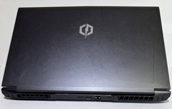 Ігровий ноутбук СyberpowerPC Tracer V Gaming L17G GM7TG5R / 15.6" (1920x1080) IPS / Intel Core i7-11800H (8 (16) ядер по 2.3 - 4.6 GHz) / 16 GB DDR4 / 512 GB SSD / nVidia GeForce GTX 1650, 4 GB GDDR5, 128-bit / WebCam б/в | Зображення 7