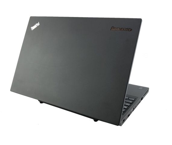 Ноутбук Lenovo ThinkPad T550 / 15.6" (1366x768) TN / Intel Core i5-5200U (2 (4) ядра по 2.2 - 2.7 GHz) / 8 GB DDR3 / 240 GB SSD / HD Graphics 5500 / WebCam б/у | Зображення 3