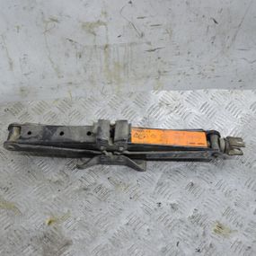 Домкрат Nissan Navara D40 Pathfinder R51 2004-2014 Домкрат Ніссан Навара д40 Патфайндер р51 99550EB300