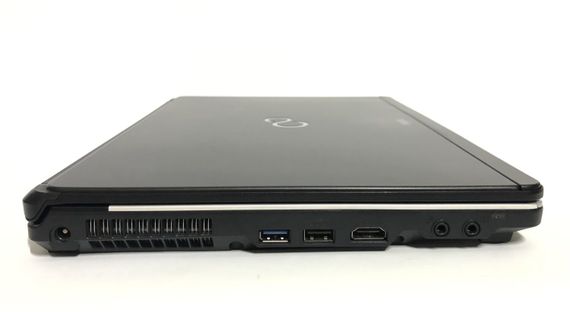 Ноутбук Fujitsu LifeBook S761 / 13.3" (1366x768) TN / Intel Core i5-2520M (2 (4) ядра по 2.5 - 3.2 GHz) / 8 GB DDR3 / 250 GB HDD / Intel HD Graphics 3000 / WebCam / DVD-ROM б/в | Зображення 3