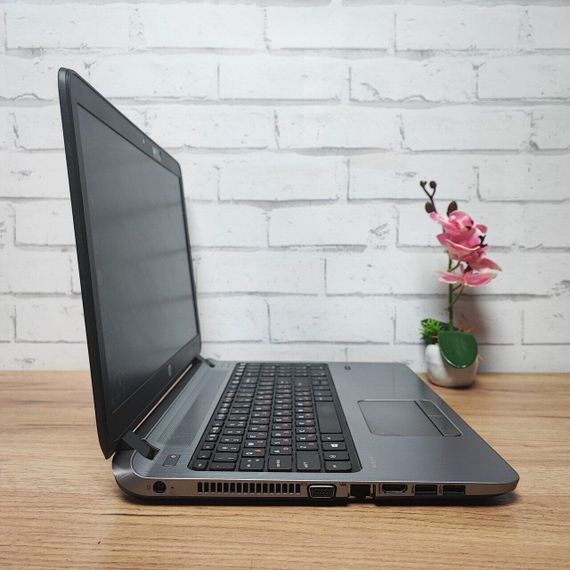Ноутбук HP ProBook 455 G2 / 15.6" (1366x768) TN / AMD A6 Pro-7050B (2 ядра по 2.2 - 3.0 GHz) / 8 GB DDR3 / 128 GB SSD / AMD Radeon R4 Graphics / WebCam / DVD-ROM б/в | Зображення 4