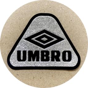 Нашивка на одяг (термо) Umbro 1 68*53 мм Срібляста