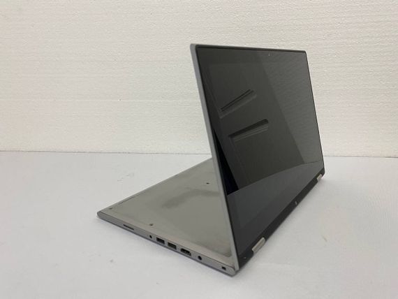 Ноутбук-трансформер Б-класс Dell Inspiron 13-7359 / 13.3" (1366x768) TN / Intel Core i5-6200U (2 (4) ядра по 2.3 - 2.8 GHz) / 8 GB DDR3 / 240 GB SSD / Intel HD Graphics 520 / WebCam / HDMI б/у | Зображення 4