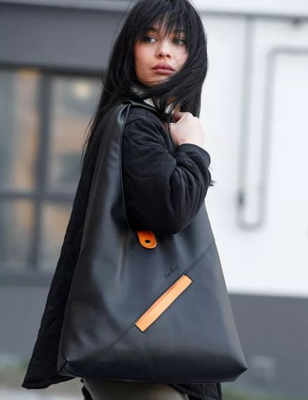 Сумка жіноча Sambag HOBO M чорний 35 х 40 х 8 см (53200129)