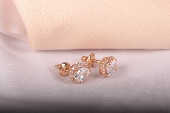 Сережки гвоздики из красного золота | Зображення 2