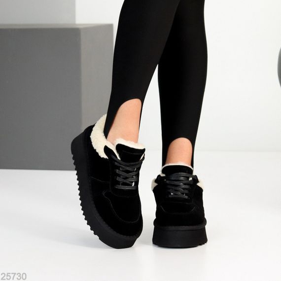 Чорні кросівки уггі натуральна замша + бежеве хутро Тедді | Зображення 2