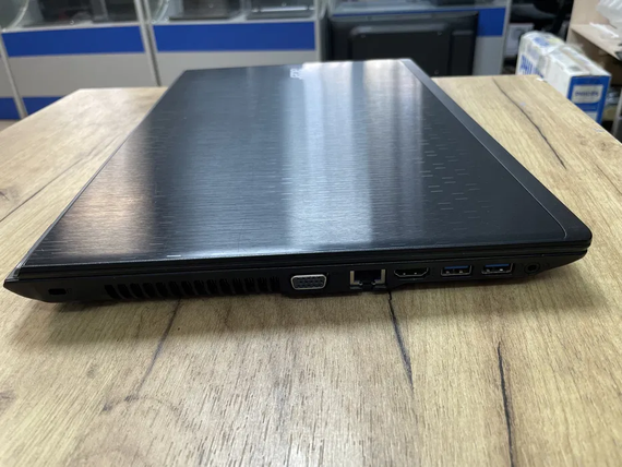 Ноутбук Acer v5-591G 15.6  FHD intel core i5 6300HQ/8gb/1Tb/GTX 950m-2gb | Зображення 2