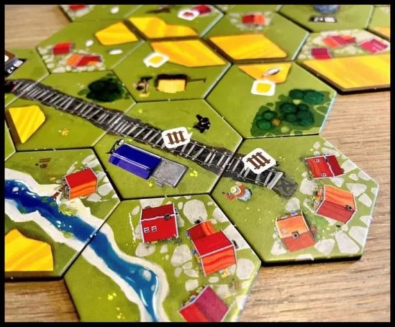 Настольная игра Дорфромантик: Фермерские Приключения (Dorfromantik) | Зображення 1