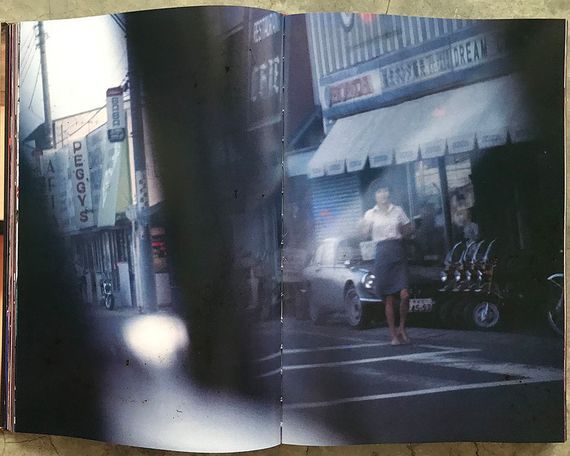 Книги про мистецтво фотографії Дайдо Моріяма Daido Moriyama: In colours подарункові книги для фотографів | Зображення 4