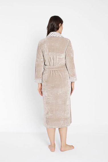 Женский велюровый халат Nusa 0499 длинный, бежевый 4XL | Зображення 1