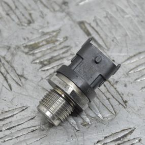 Датчик тиску палива Fiat 500 Doblo Ducato Fiorino Panda 2006-2024 Датчик тиску палива Фіат 0281006164