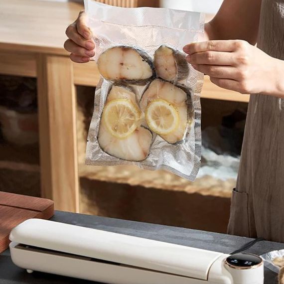 Вакуумний пакувальник харчових продуктів Vacuum Sealer із сенсорним дисплеєм + 10 пакетів | Зображення 1