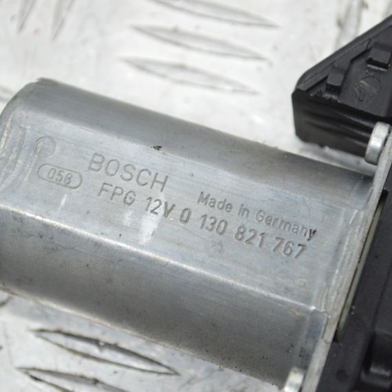 Моторчик склопідйомника передній лівий Peugeot 307 2001-2008 Пежо 0130821767 | Зображення 2