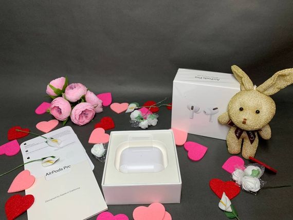 Навушники AirPods Pro Full із шумозаглушенням 2024 білі | Зображення 7