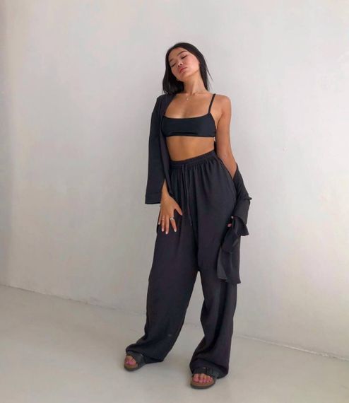 Женский легкий костюм тройка брюки, топ, рубашка BF1048 цвет черный, размер 46/48