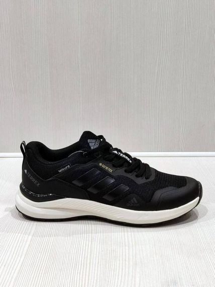Демісезонні шкіряні кросівки Adidas TERREX чорні біла підошва | Зображення 2