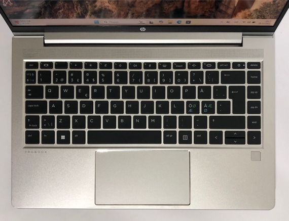 Ультрабук Б-класс HP ProBook 440 G8 / 14" (1920x1080) IPS / Intel Core i3-1125G4 (4 (8) ядра по 2.0 - 3.7 GHz) / 8 GB DDR4 / 128 GB SSD / Intel UHD Graphics / WebCam / Win 11 Pro б/у | Зображення 8