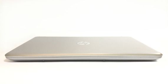 Ноутбук HP Pavilion 15 / 15.6" (1920x1080) TN / Intel Core i5-6200U (2 (4) ядра по 2.3 - 2.8 GHz) / 8 GB DDR3 / 256 GB SSD / GeForce 940M, 2 GB DDR3, 64-bit / WebCam / Win 10 Home б/в + Подарунок Флешка Kingston 64GB | Зображення 5