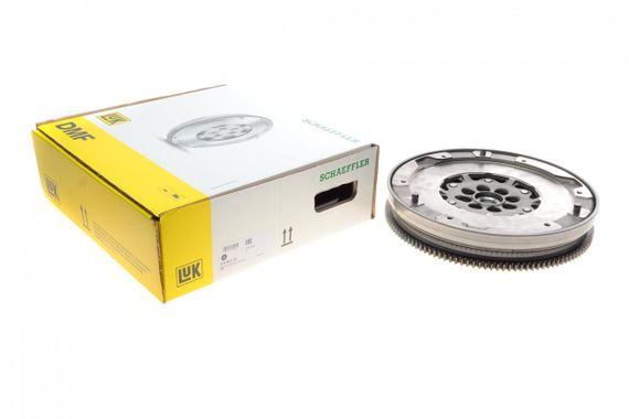 Демпфер зчеплення BMW 3 E90 F30 F80 5 F10 X3 F25 04-18, N47 B47 415 0477 10