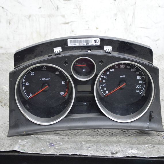 Приладова панель Opel Astra H Zafira B 2004-2015 дизель Спідометр Опель Астра Н Зафіра Б 13216661