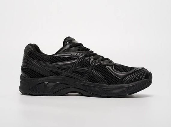 Демісезонні шкіряні кросівки Asics колір чорний | Зображення 1