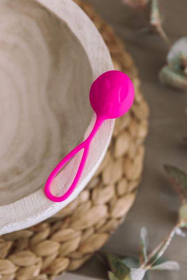 Вагинальный шарик Adrien Lastic Mia Geisha Ball S Magenta с двойной плотностью, розовый Sex Aura | Зображення 3