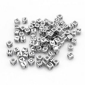Декоративные бусинки для творчества Алфавит Кубики Dom Busin УТ000004425 в упаковке 130 шт
