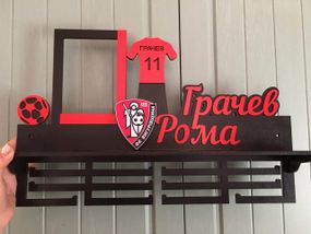 Медальниця футбол, іменна з поличкою, дерев'яна, тримач для медалей, медальниці