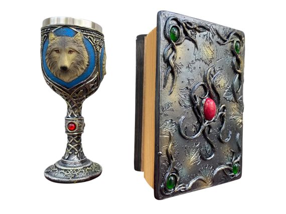 Подарунковий набір Келих 3D Вовки та Блокнот 3D «Лісовий Гримуар Лиси» | Зображення 1