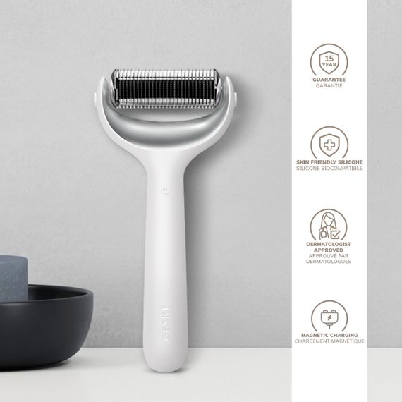 Електронний ролер для обличчя та тіла з мікроголками GESKE MicroNeedle Face&Body Roller 8в1 white | Зображення 2