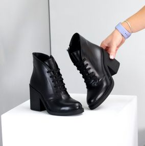 Шикарные кожаные зимние ботильоны на среднем устойчивом каблуке