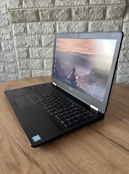 Ноутбук Dell Latitude 5570 15,6" HD i7 6600U 8Gb SSD 256Gb Radeon R7 M360 Б/В | Зображення 2