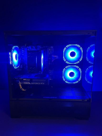 Ігровий ПК 1stPlayer VT6 Black MONSTR Tower / Intel Core i5-14600KF (14 (20) ядер по 2.6 - 5.3 GHz) / 32 GB DDR5 / 2000 GB SSD M.2 / nVidia GeForce RTX 5070, 12 GB GDDR7, 192-bit б/в | Зображення 2
